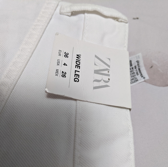 SOLD Zara hi rise full length white wide leg jeans - Picture 4 of 5